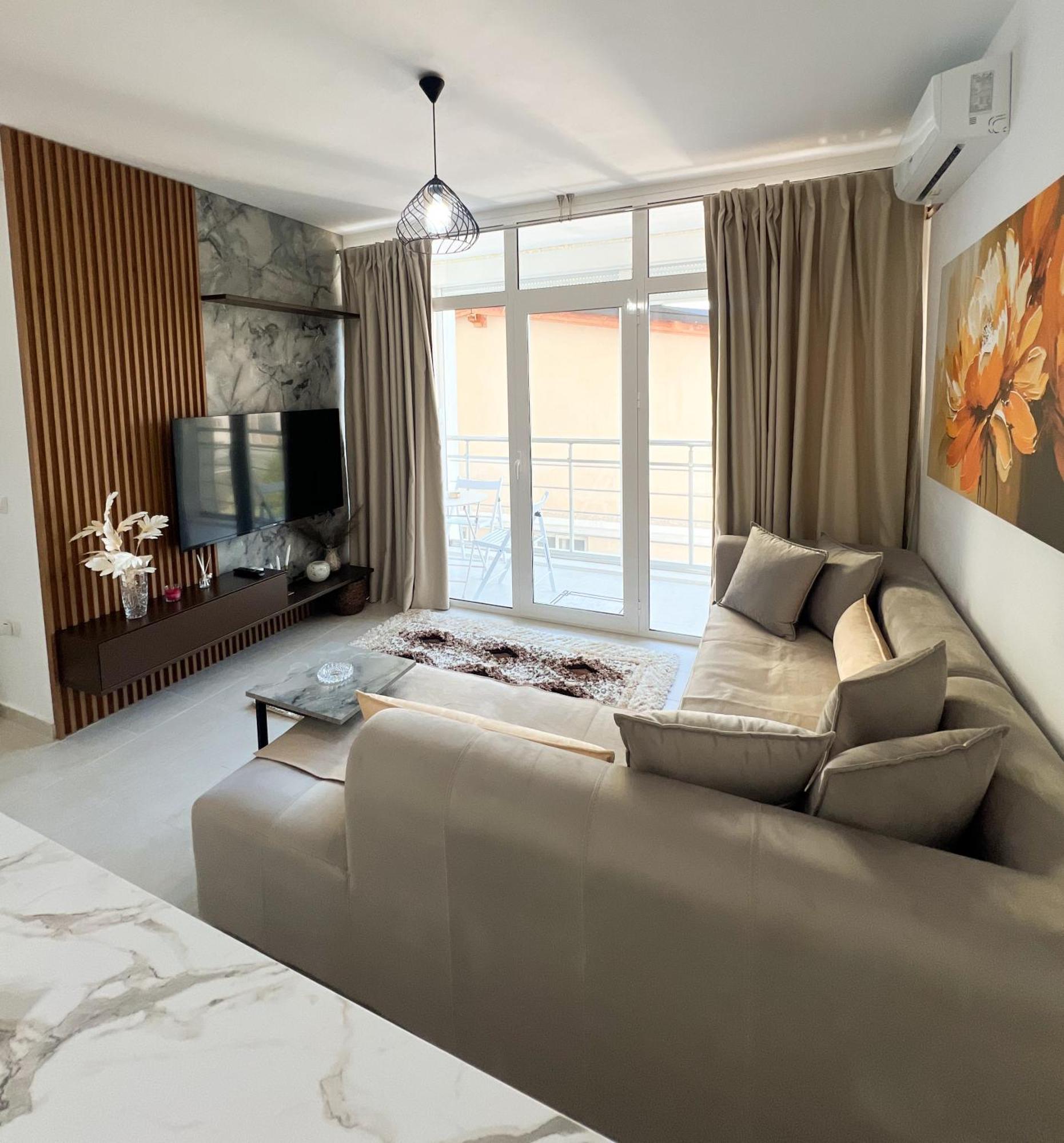 Sea View Apartments Durres Exterior photo